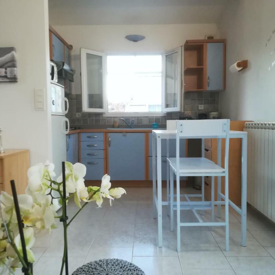 Appartements Dans Villa Privee Avec Piscine, Jardin, Parking Clos, Wifi, Climatisation 梅瑞尔 外观 照片